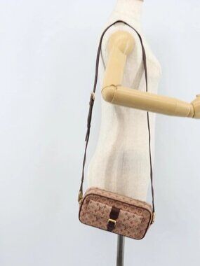 LOUIS VUITTON Monogram Mini Juliet MM Shoulder Bag Red M92219 LV Auth BA10930